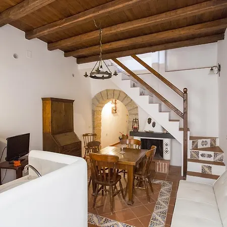Bilocale Mandralisca Holiday home